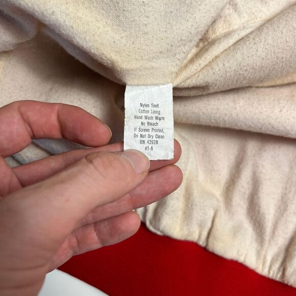 Vintage red 80s satin bomber windbreaker, size L "Infrared Scanning Inc." jacket - Picture 9 of 9